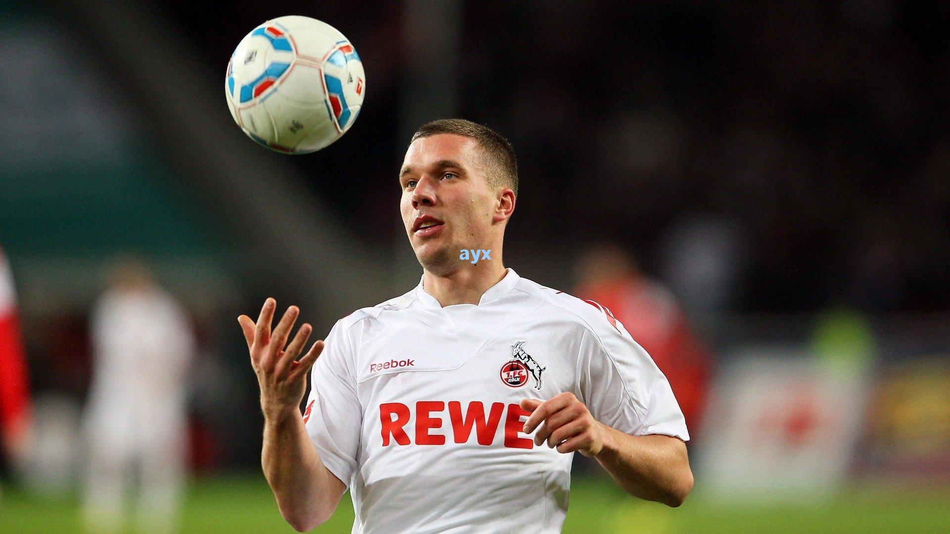 伯恩利官方宣布切尔西前锋布罗亚加盟,签约五年开启新征程